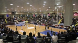 Erzurum baskete doydu