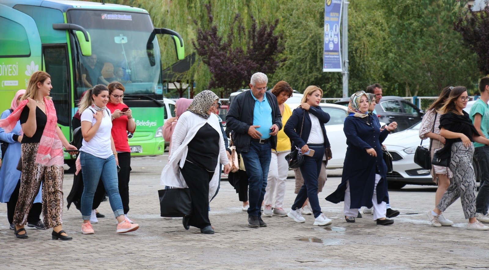 Erzurum'da örnek yardım dağıtımı