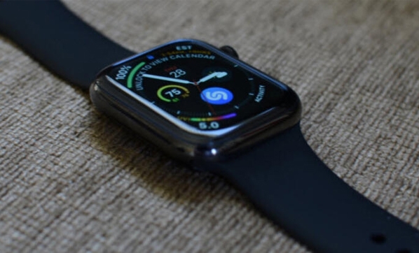 Apple Watch 5 uyku takip sistemiyle bileğinizde olacak