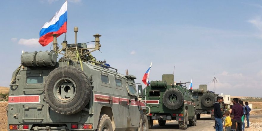Rusya, Suriye'ye onlarca zırhlı araç gönderdi