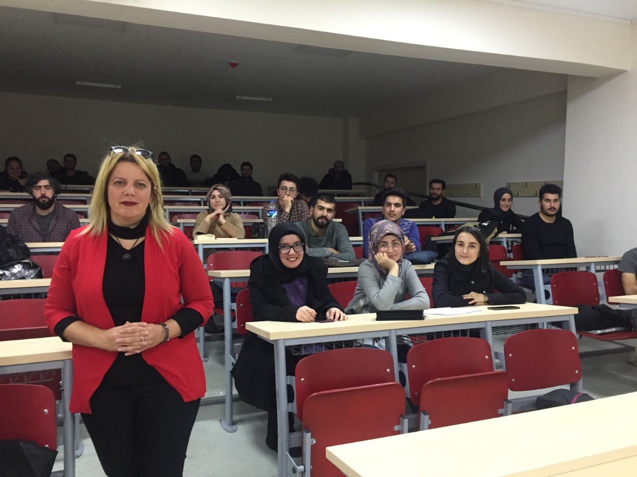 İletişim Fakültesi öğrencilerine "tüketici hakları" semineri