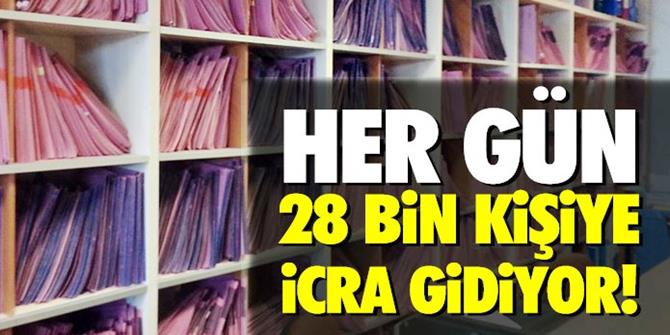 Gürsel Tekin: "Her gün 28 bin kişiye icra gidiyor"