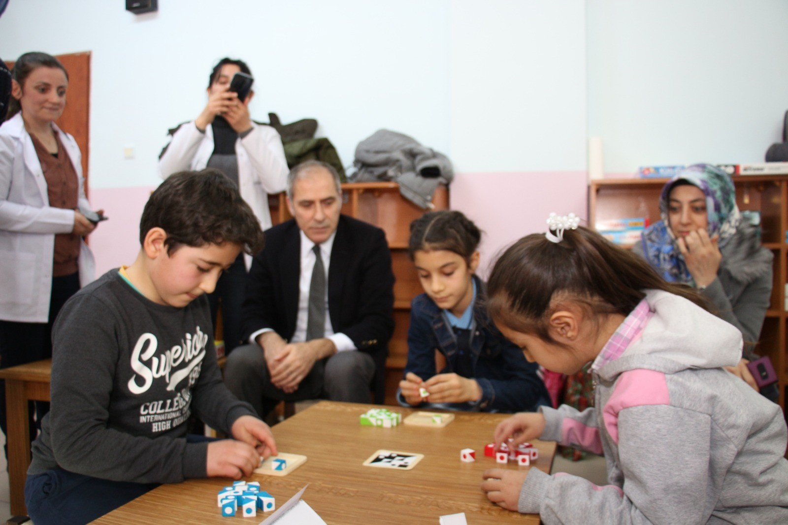 İlkokul öğrencileri zeka oyunlarında yarıştı