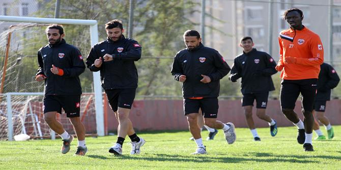 Adanaspor'da Erzurumspor maçı hazırlıkları başladı