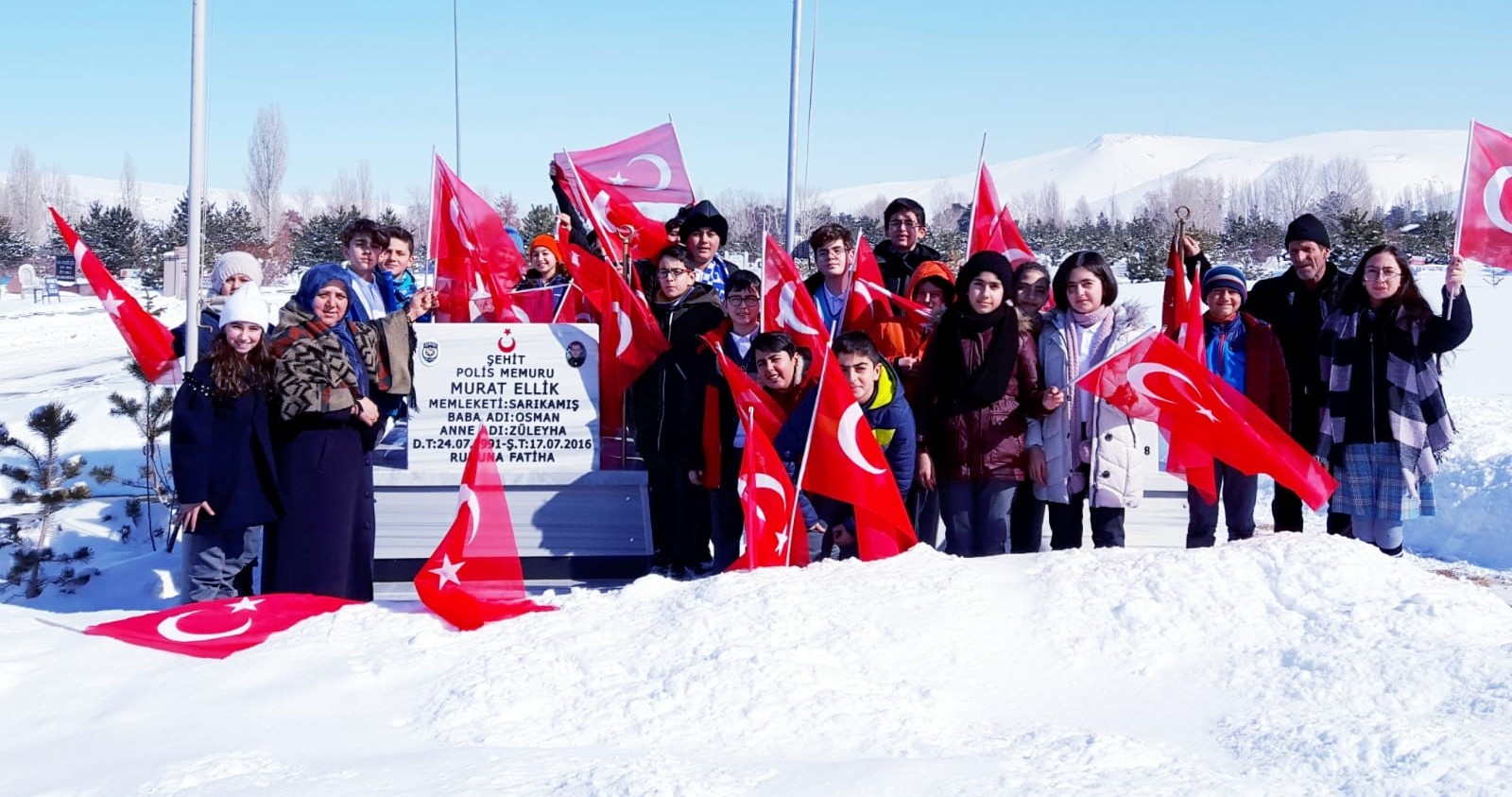 Sabancı Ortaokulu öğrencilerinden en anlamlı Sevgiler Günü etkinliği