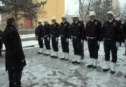 Akdağ'a kar altında karşılama