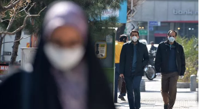 İran’da koronavirüs nedeniyle ölü sayısı düne göre ikiye katlandı