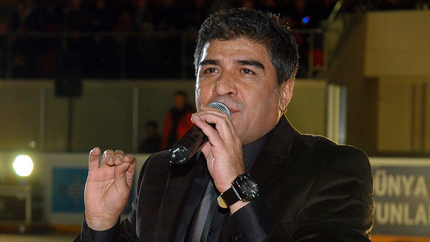 Türkülere can katan sanatçı: İbrahim Erkal