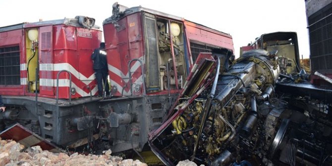 Malatya'da iki yük treni çarpıştı