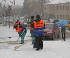 Erzurum'da 100 köy yolu kapandı
