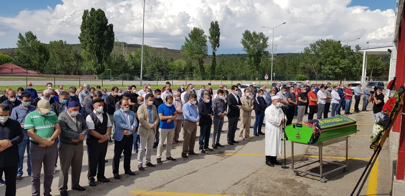 Erzurum Sağlık İl Müdürü Bedir'in annesi son yolculuğuna uğurlandı