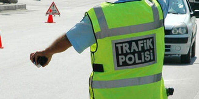 Trafik uygulamasında polise rüşvet teklifi