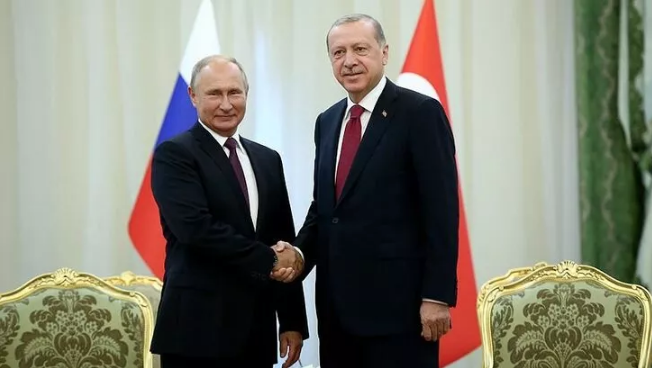 Putin: Erdoğan, baskılara rağmen bağımsız dış politika izliyor