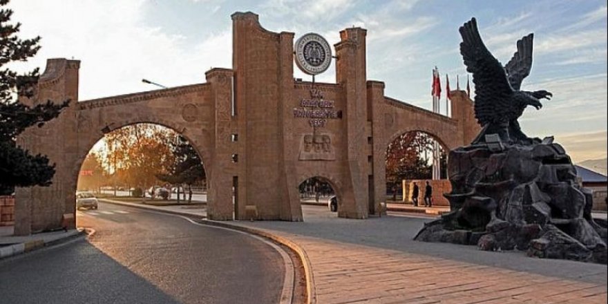 Atatürk üniversitesi ilk 500 içinde yer aldı