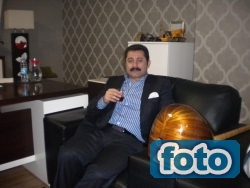 Akçayır son albümünü tanıttı!