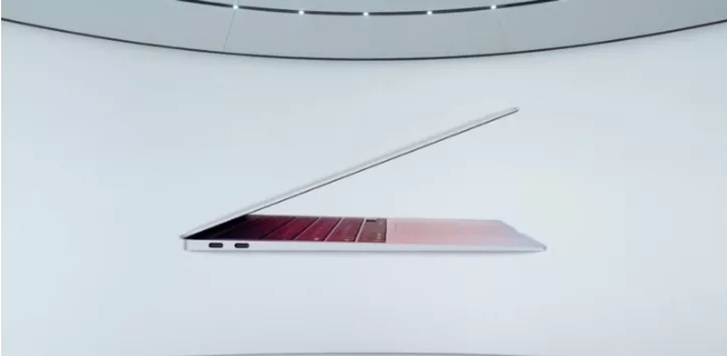 One more thing: 13 inç MacBook Air tanıtıldı!