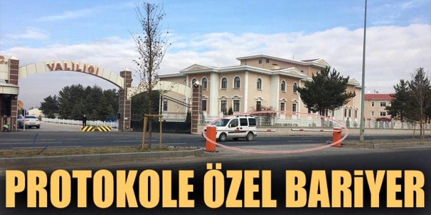 Erzurum'da Protokole özel bariyer