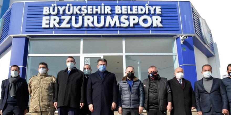 Vali Memiş BB Erzurumspor kulüp tesislerini ziyaret etti