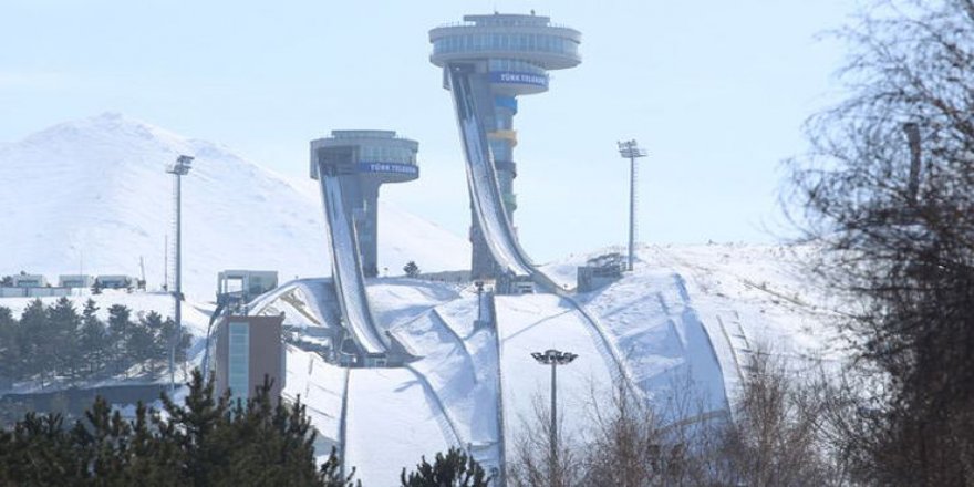 Kayakla atlama kuleleri yaz kış sporculara ev sahipliği yapıyor