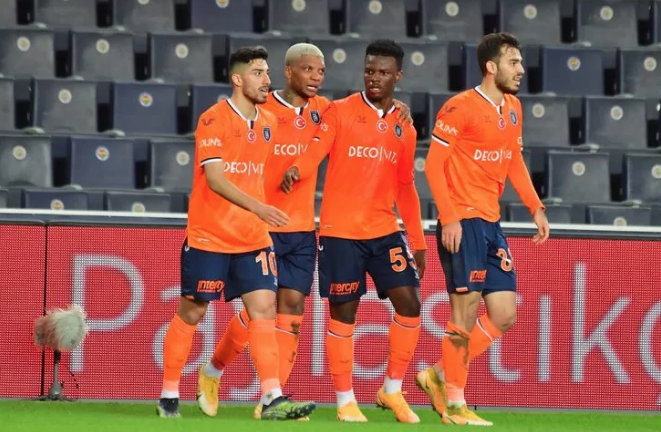 Fenerbahçe-Medipol Başakşehir: 1-2