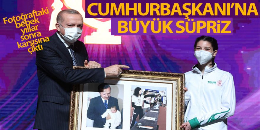 18 yıl sonra Cumhurbaşkanı Erdoğan'ın karşısına Milli Sporcu olarak çıktı