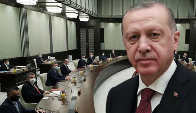 Cumhurbaşkanı Erdoğan 'AK Parti yönetimi ve kabinede değişikliğe gidiyor' iddiası