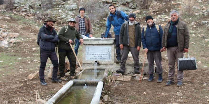 Doğa severlerden Nevruz dolayısıyla doğa yürüyüşü