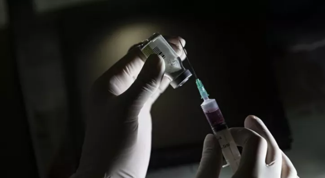 Hindistan, Oxford-AstraZeneca aşı ihracatını durdurdu