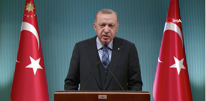 Cumhurbaşkanı Erdoğan'dan koronavirüs aşısı açıklaması: Endişe verici