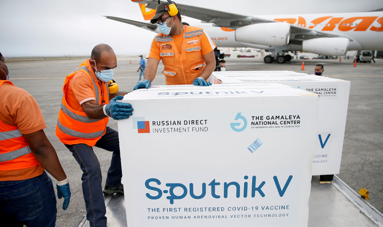Rus Kovid-19 aşısı Sputnik V Türkiye'de