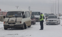 Kar ve Tipi Ulaşımı Felç Etti
