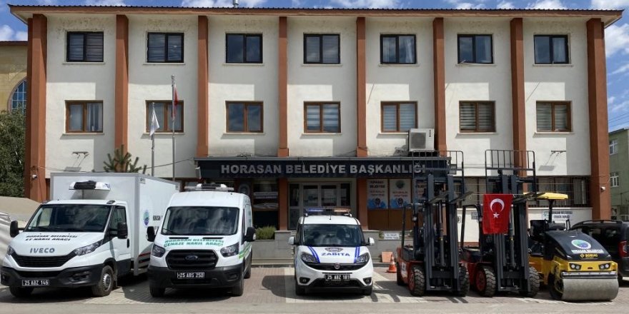 Başkan Sağlam’dan belediye filosuna 6 yeni araç