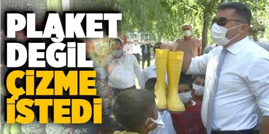 Herkes plaket alırken o valinin çizmelerini gözüne kestirdi