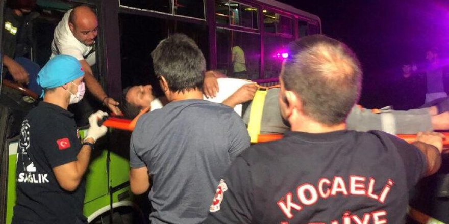 Kazada yaralanan otobüs şoförü ambulanstan inmek istedi