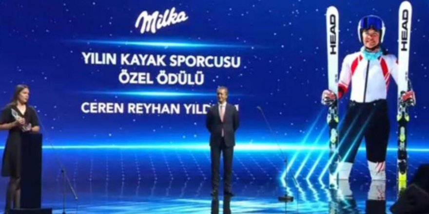 Yılın kayak sporcusu Ceren oldu