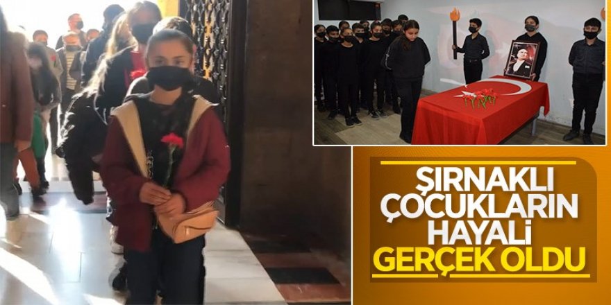 Şırnaklı öğrenciler, Anıtkabir hayalini gerçekleştirdi