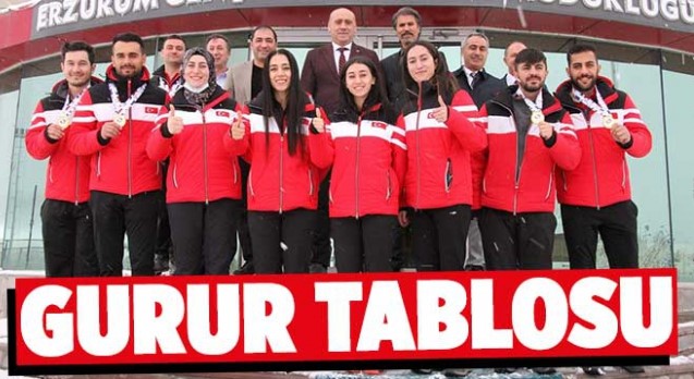 Öztürk'ten milli sporculara tebrik