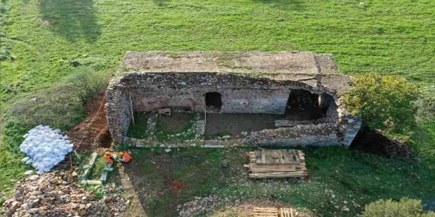 Bin 400 yıllık tarihi yapı yeniden ortaya çıktı