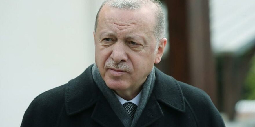Cumhurbaşkanı Erdoğan: Arabulucu olabiliriz