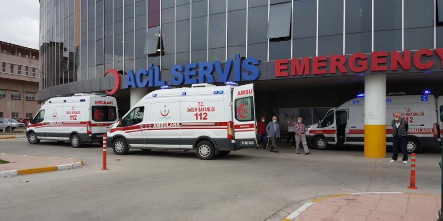 Erzincan’da trafik kazası: 8 yaralı