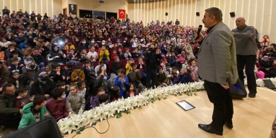 Palandöken Belediyesi çocukların gönlüne dokundu