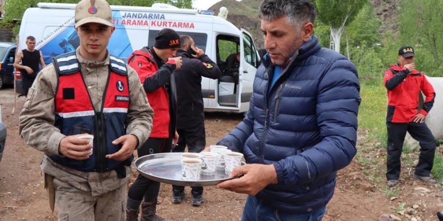 Ormanağzı köyünün güzel yürekli insanları