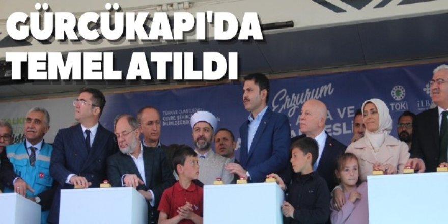 Bakan Kurum temel attı, anahtar teslimi yaptı