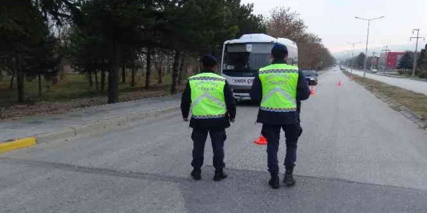 Bolu'da kış lastiği zorunluluğu başladı