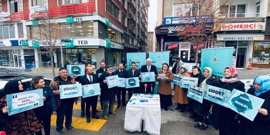 AK Parti Kadın Kollarından ‘Kadına Yönelik Şiddetle Mücadele Günü’ basın açıklaması