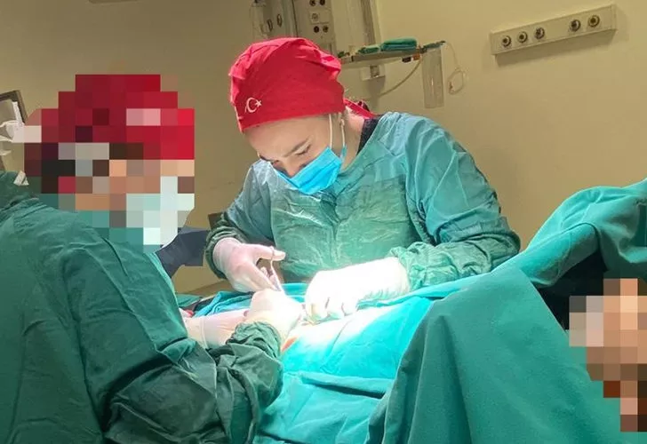 Sahte doktorun ameliyat masasında fotoğrafı çıktı: