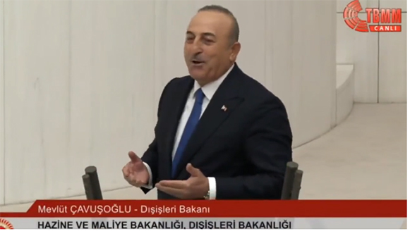 Bakan Çavuşoğlu'nun sözleri Meclis'i güldürdü