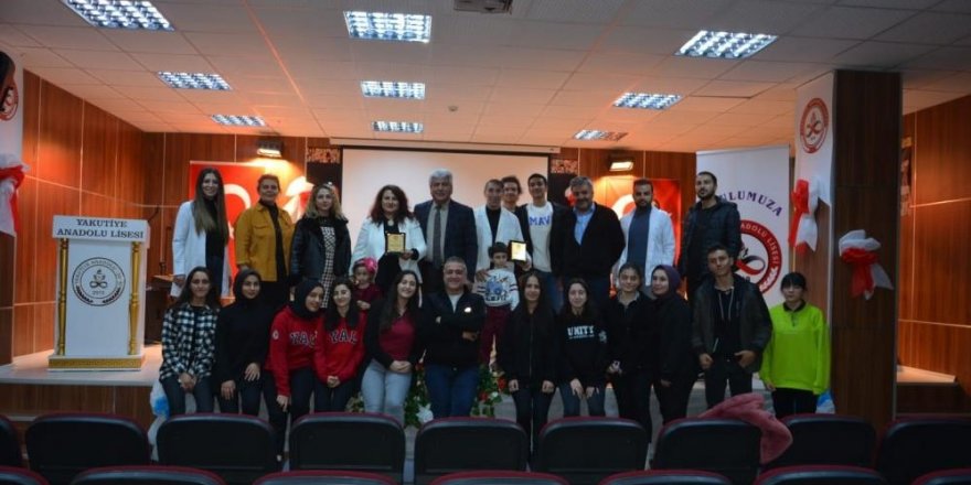 Yakutiye Anadolu Lisesi’nde ‘Kariyer günleri” etkinliği