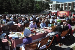 En Büyük Kahvaltı Erzurum'da
