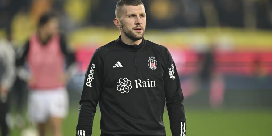 Beşiktaş'tan Ante Rebic'e yeşil ışık